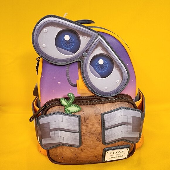 Loungefly Disney Pixar WALL-E Figural WALL-E with Trash Mini Backpack NEW - Picture 4 of 13